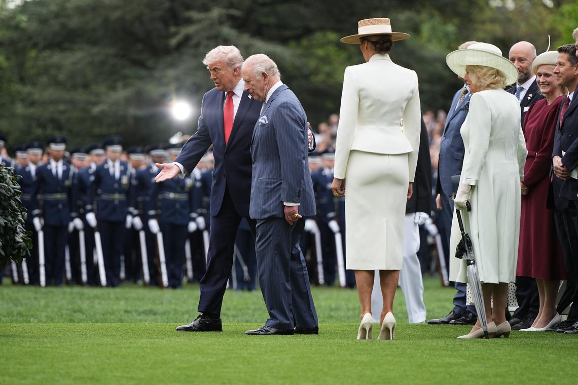 From left: President Donald Trump walks with King Charles III and first lady Melania Trump with Queen Camilla during an arrival ceremony on the South Lawn of the White House in Washington, on Tuesday, April 28, 2026. (Haiyun Jiang/The New York Times)