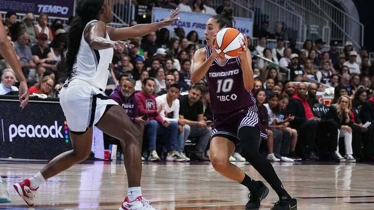 A'ja Wilson, Jackie Young guide Aces to rout of Tempo 