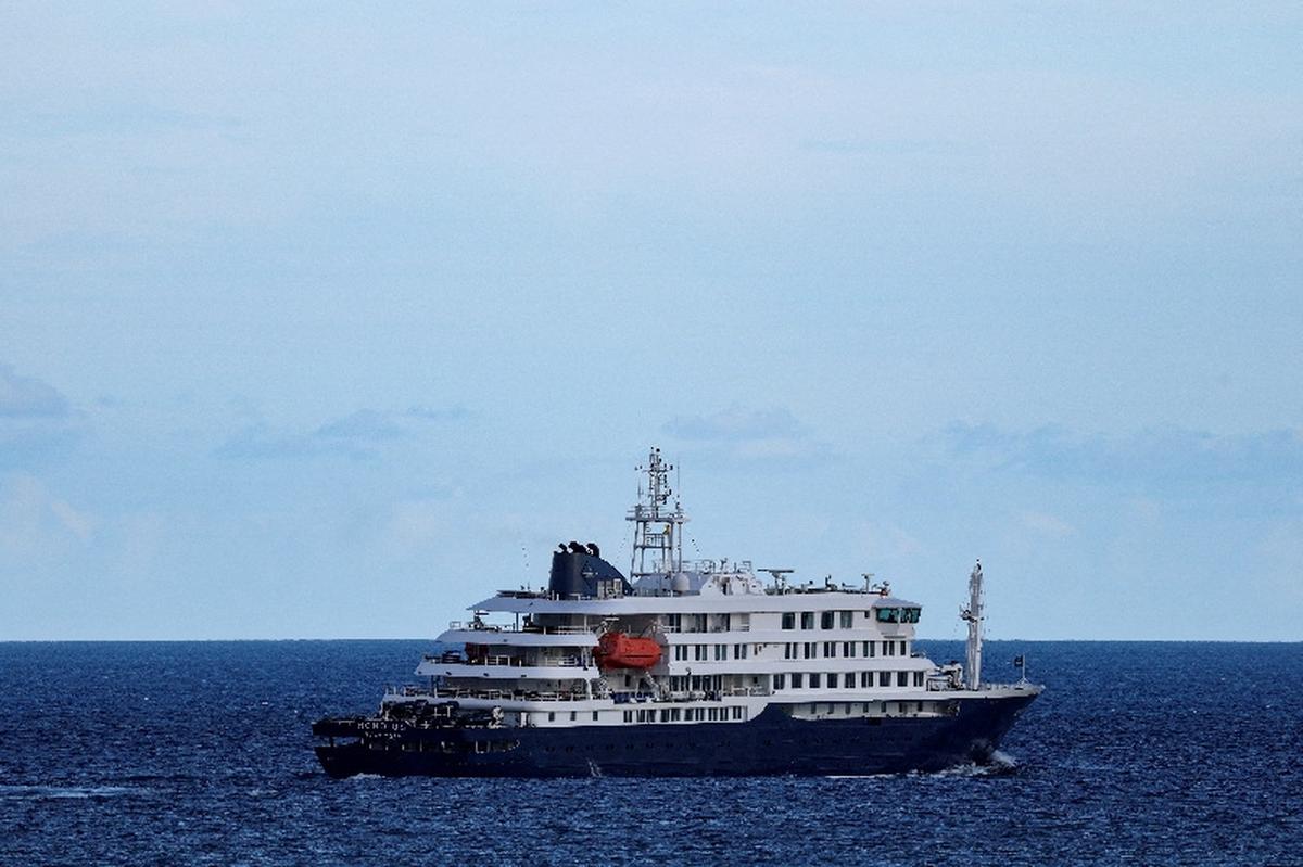 FILE PHOTO: The cruise ship MV Hondius, affected by a hantavirus outbreak, leaves the port of Granadilla de Abona, in Tenerife, Spain, May 11, 2026. REUTERS/Hannah McKay/File Photo