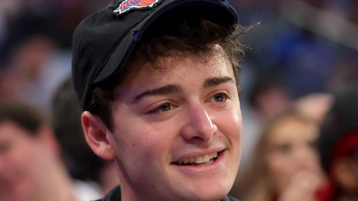 'Stranger Things' Star Gets Massive Reaction at College Graduation in Viral Video 