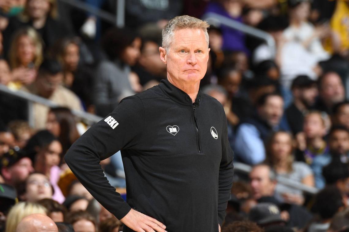  LOS ANGELES, CA - MARCH 16: Head Coach Steve Kerr of the Golden State Warriors looks on during the game on March 16, 2024 at Crypto.Com Arena in Los Angeles, California. (Photo by Andrew D. Bernstein/NBAE via Getty Images) 