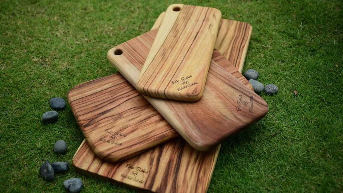 Thrifted $5 Cutting Boards Become Shabby Chic Plant Holders With Quick and Easy DIY 