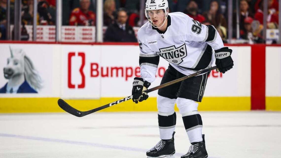 D Brandt Clarke rewarded by Kings with 5-year, $37M deal  