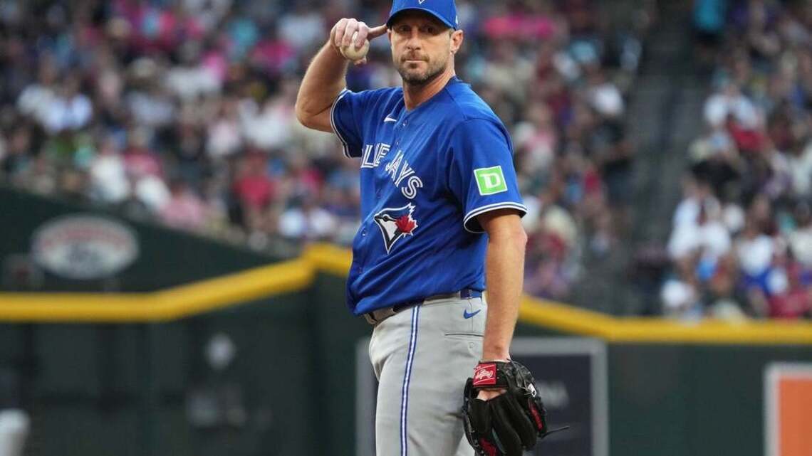 Off IL, Jays' Max Scherzer looks to cool down Nationals, CJ Abrams 