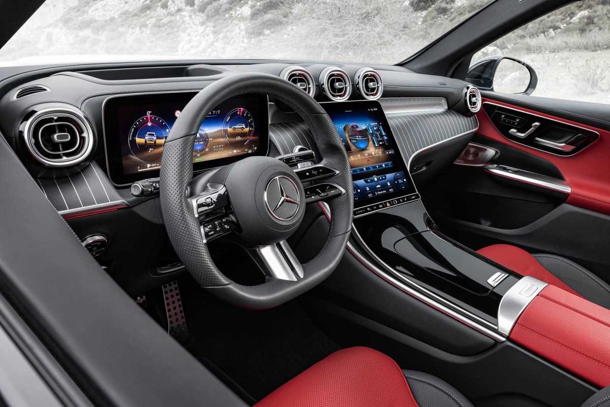  2026 Mercedes GLC Mercedes