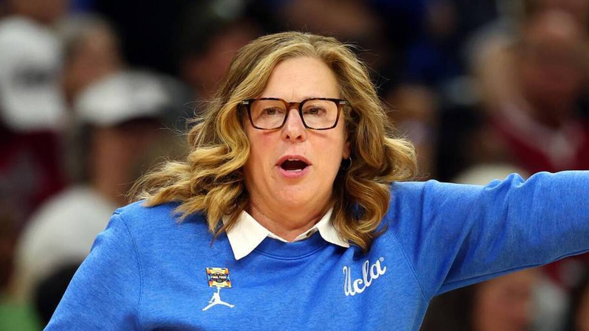  Apr 5, 2026; Phoenix, AZ, USA; UCLA Bruins head coach Cori Close against the South Carolina Gamecocks during the National Championship game of the women's 2026 NCAA Tournament at Mortgage Matchup Center. Mandatory Credit: Mark J. Rebilas-Imagn Images | Mark J. Rebilas-Imagn Images 