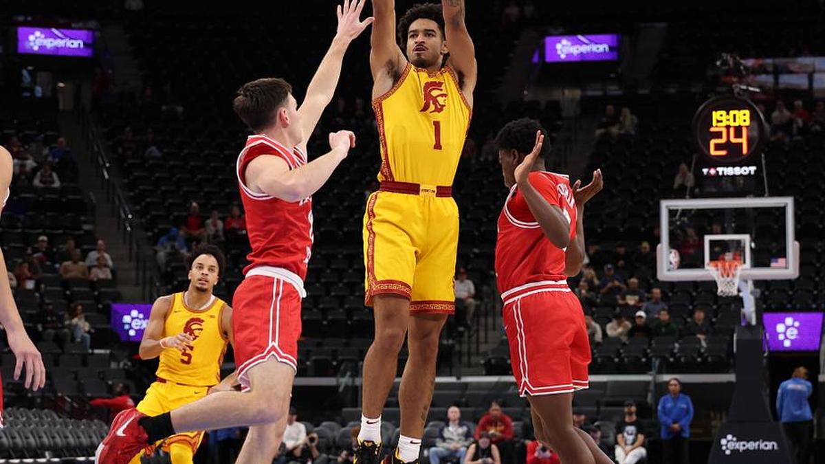  Nov 14, 2025; Inglewood, California, USA; Southern California Trojans guard Rodney Rice (1) shoots a jump shot during the first half of the Hall of Fame Series game against the Illinois State Redbirds at Intuit Dome. Mandatory Credit: Kiyoshi Mio-Imagn Images | Kiyoshi Mio-Imagn Images 