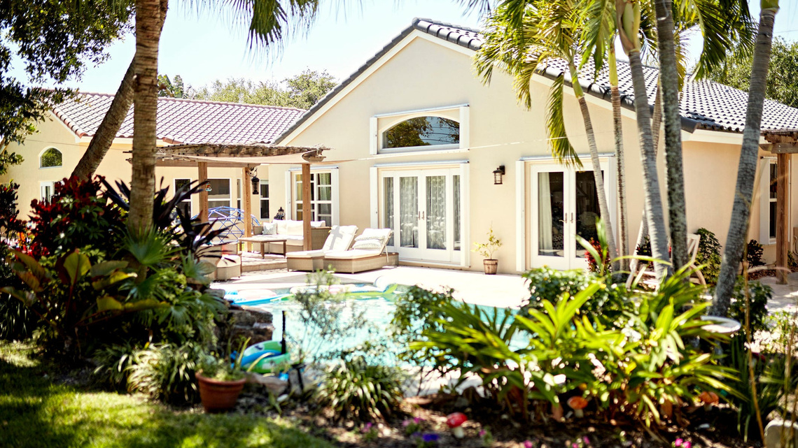 Best home warranties for Florida residents, top coverage for humid climates 