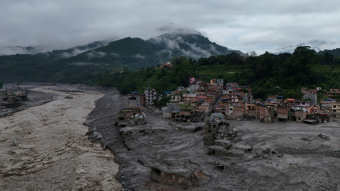 Hundreds killed and more than 1,000 missing after Himalayan flood