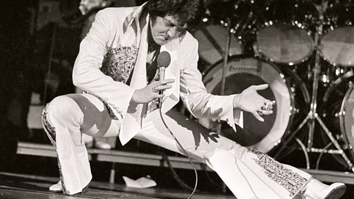 70 Years Ago Today: Iconic Singer Scored His Third No. 1 Hit in the US 