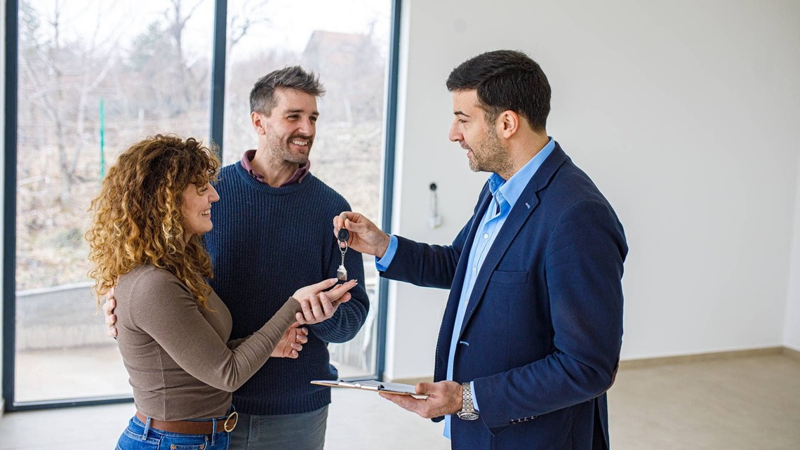 Kelley Blue Book launches home valuation platform