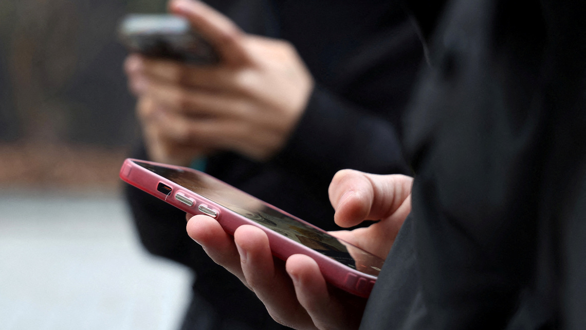 France's top court blocks social media ban for under-15s