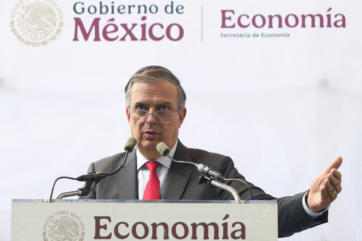 Mexican Secretary of Economy Marcelo Ebrard holds a press conference on the review of the United States-Mexico-Canada Agreement (USMCA) in Mexico City, Mexico, July 1, 2026. REUTERS/Paola Garcia