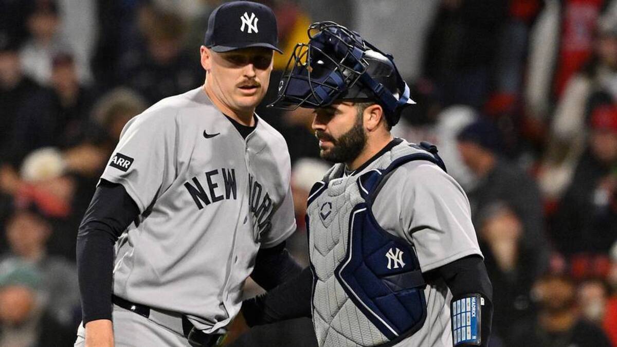  There have been a few bumpy spots, but that hasn't stopped Brent Headrick from being a bright spot in the Yankees' bullpen. | Eric Canha-Imagn Images 