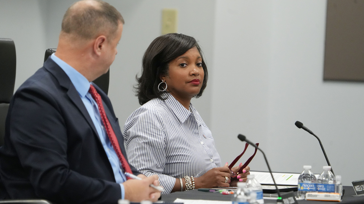 Columbus Schools Employees Shouldn’t Pay for Aon Health Insurance Scandal