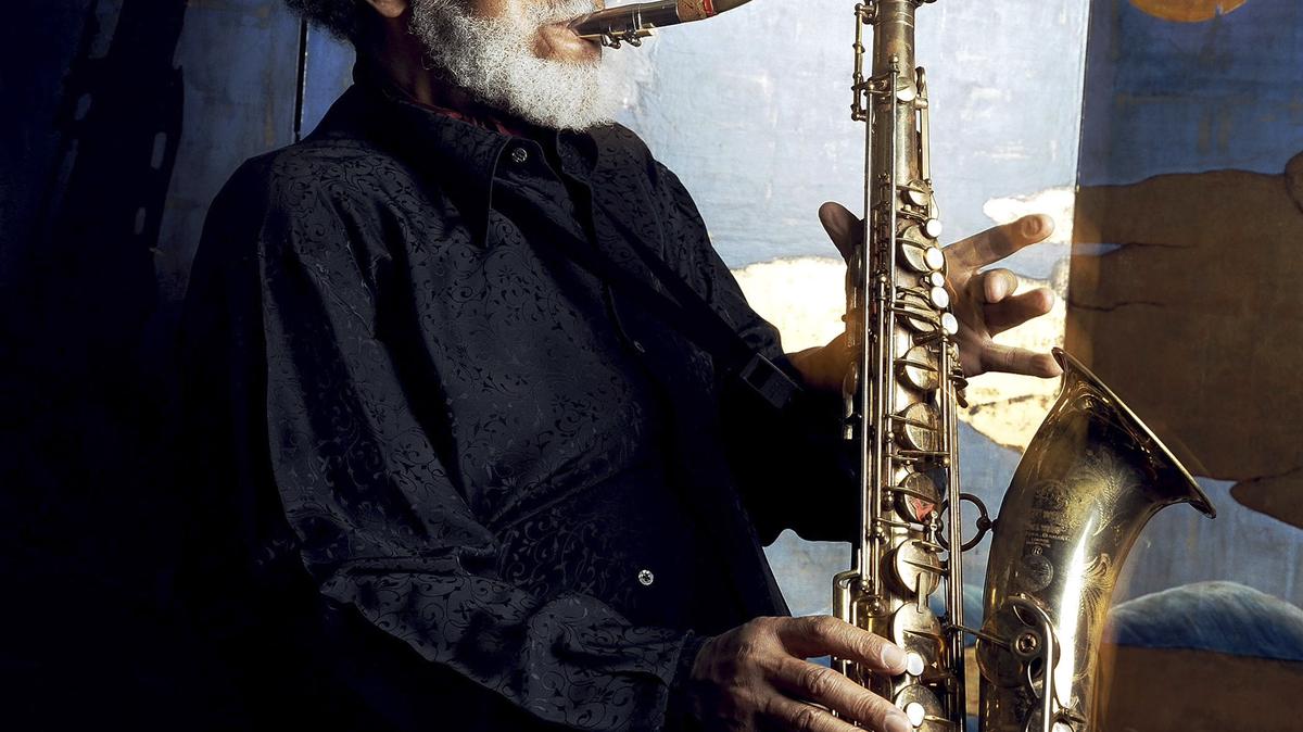 FILE -- Sonny Rollins at home in Germantown, N.Y., Oct. 13, 2006. Rollins, whose forceful and imaginative approach to the tenor saxophone made him one of the dominant jazz musicians of the post-World War II era, died at his home in Woodstock, N.Y., on Monday, May 25, 2026. He was 95. (Stephanie Berger/The New York Times)