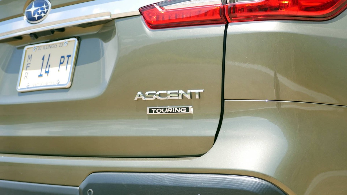  Subaru Ascent Touring badge