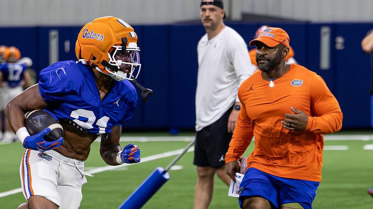  Florida Gators running backs coach Chris Foster. | Kyle Lander / Florida Gators on SI 