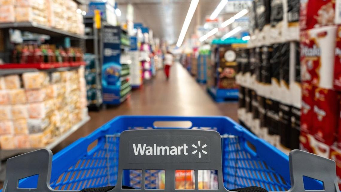 Retail giant Walmart issues economic warning 