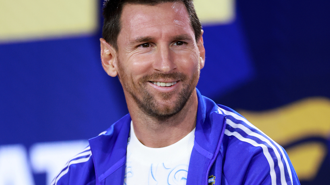 Lionel Messi Addresses Bathing Lamine Yamal 19 Years Before World Cup Final 