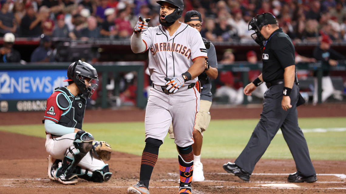 Giants avoid late collapse, finally beat Diamondbacks on ninth attempt 