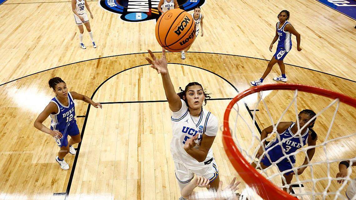 UCLA uses strong second half to down Duke, get back to Final Four