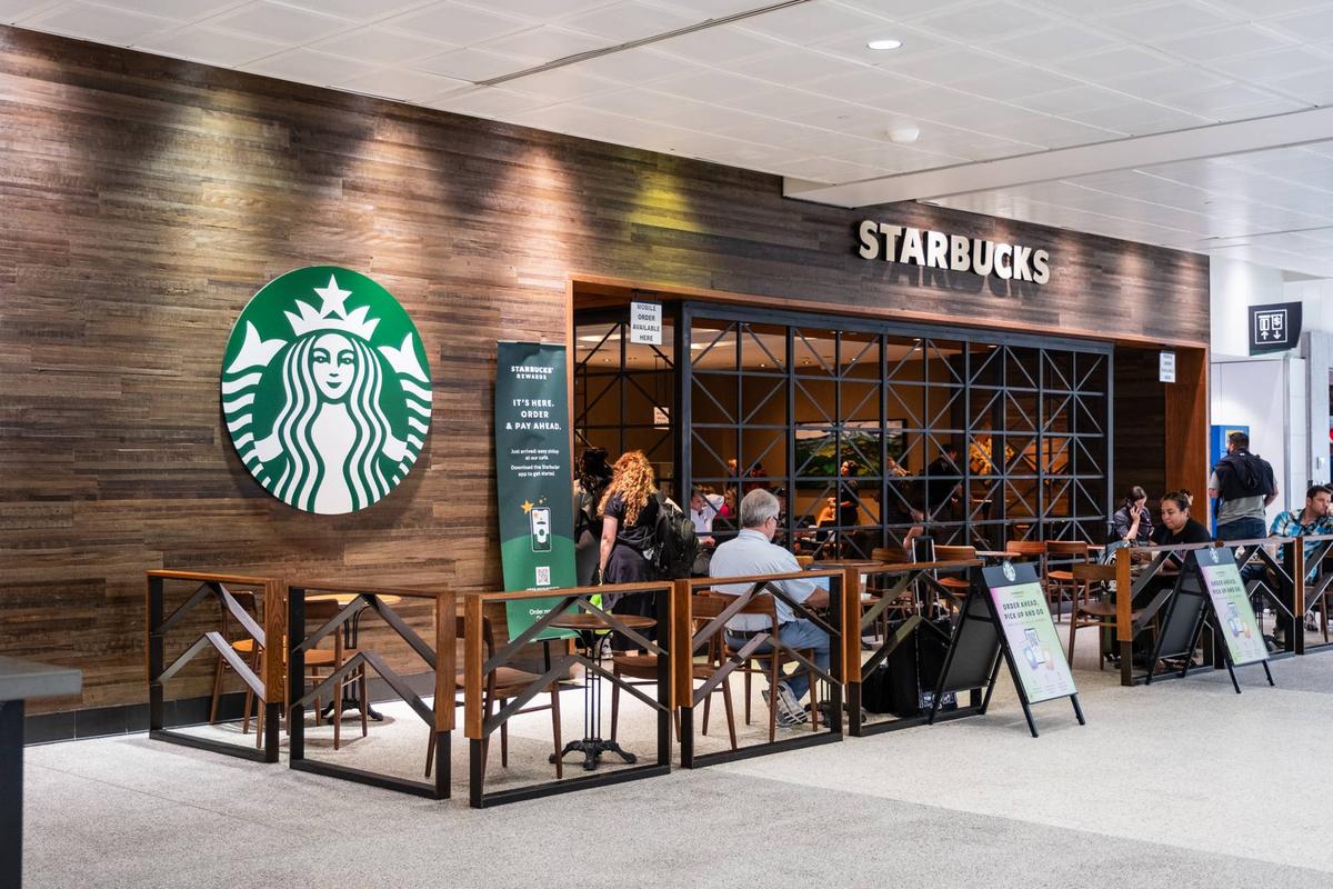  Wall Street sees a very different Starbucks emerging 