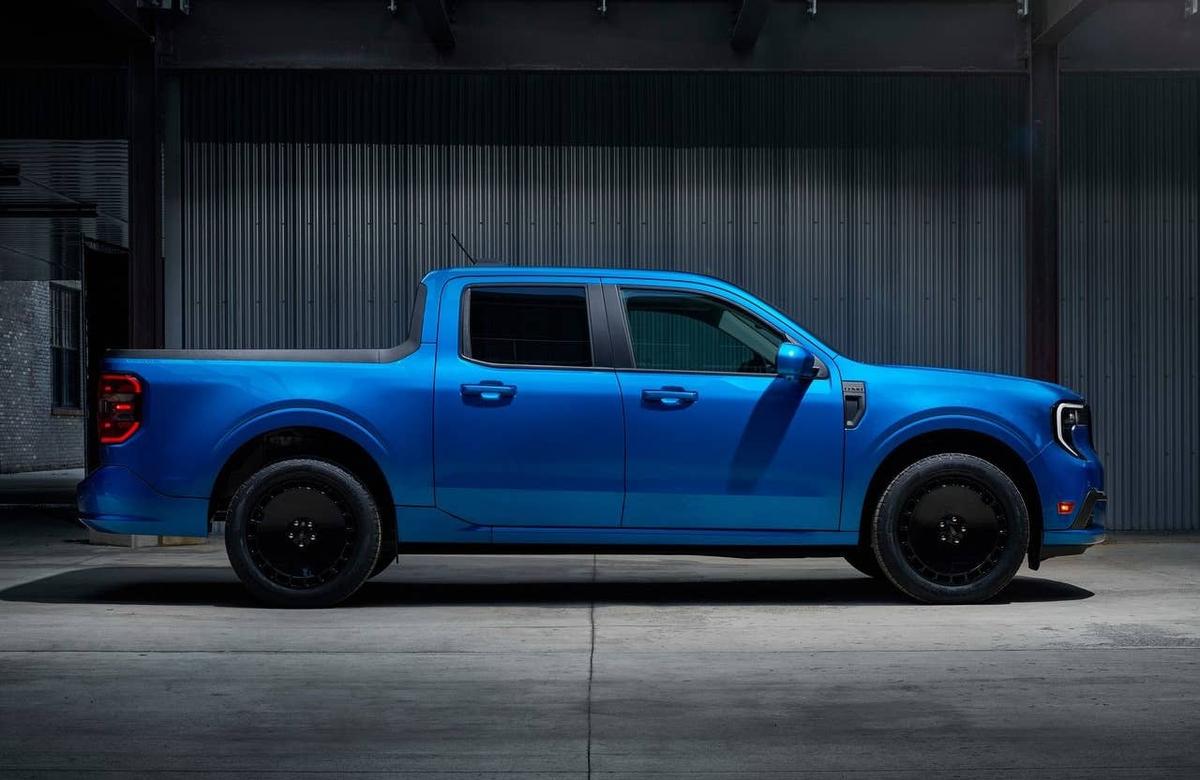  2025 Ford Maverick Lobo Ford