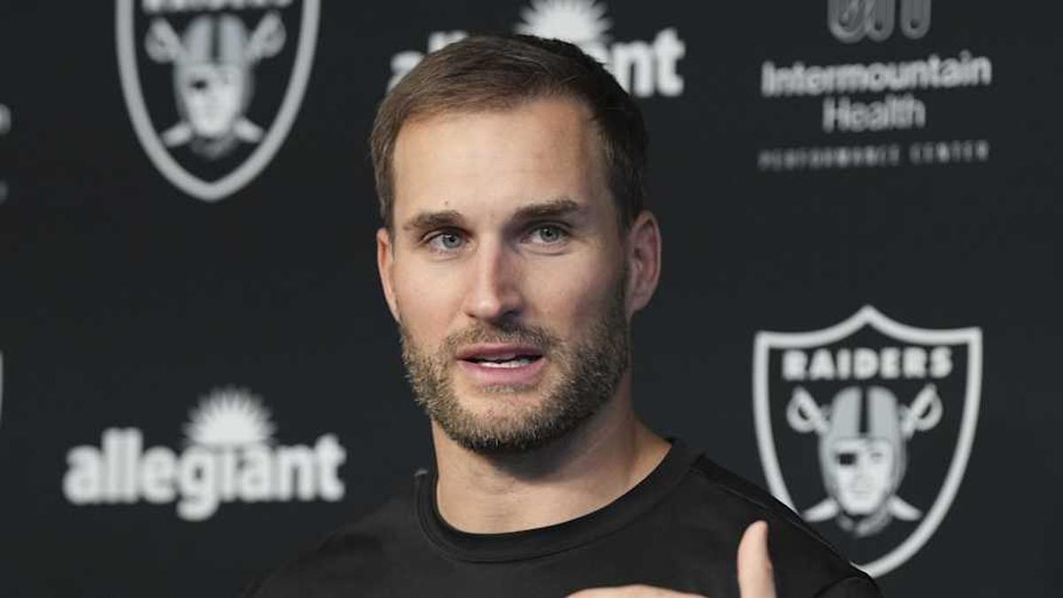  Apr 8, 2026; Las Vegas, NV, USA; Las Vegas Raiders quarterback Kirk Cousins speaks at a press conference at Intermountain Health Performance Center. Mandatory Credit: Candice Ward-Imagn Images | Candice Ward-Imagn Images 