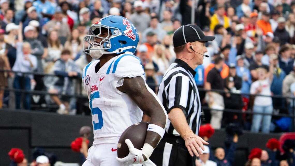 No. 9 Ole Miss blows out Vanderbilt, rebounds from Florida loss