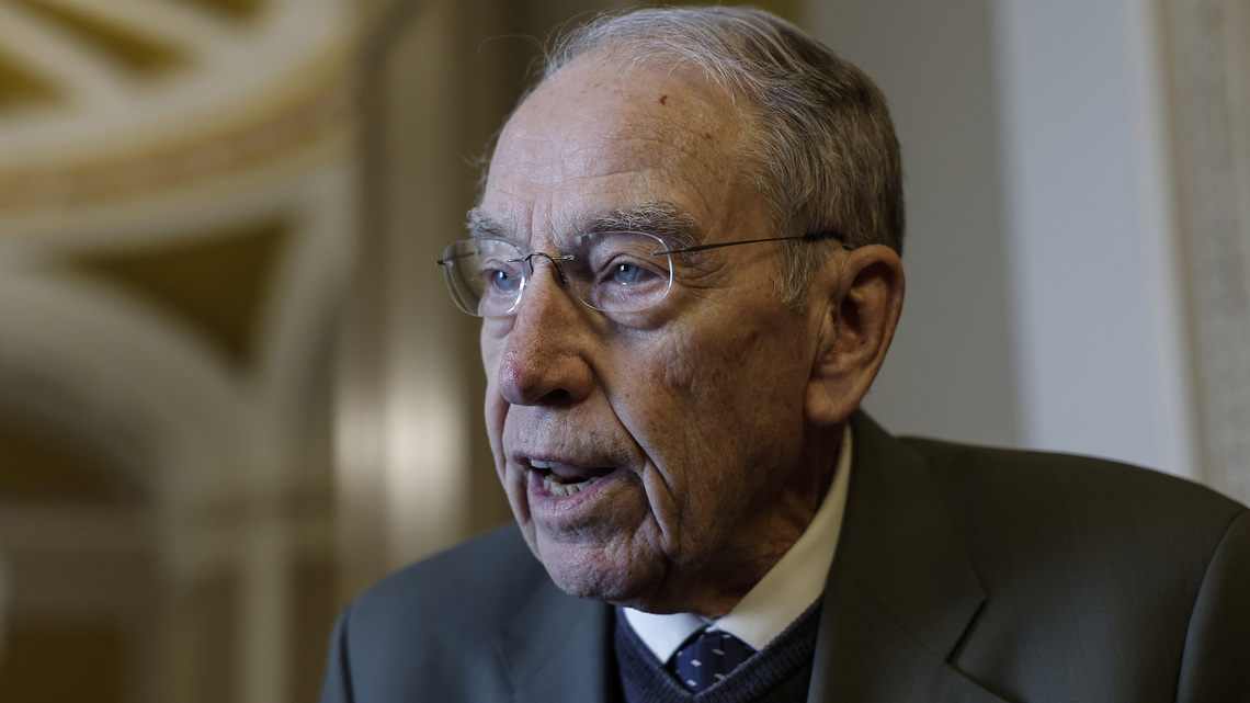 Grassley mourns Beth, a vintage vacuum that starred in his posts 