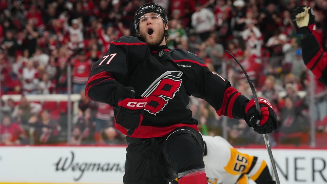 Hurricanes ink F Mark Jankowski to 2-year extension 