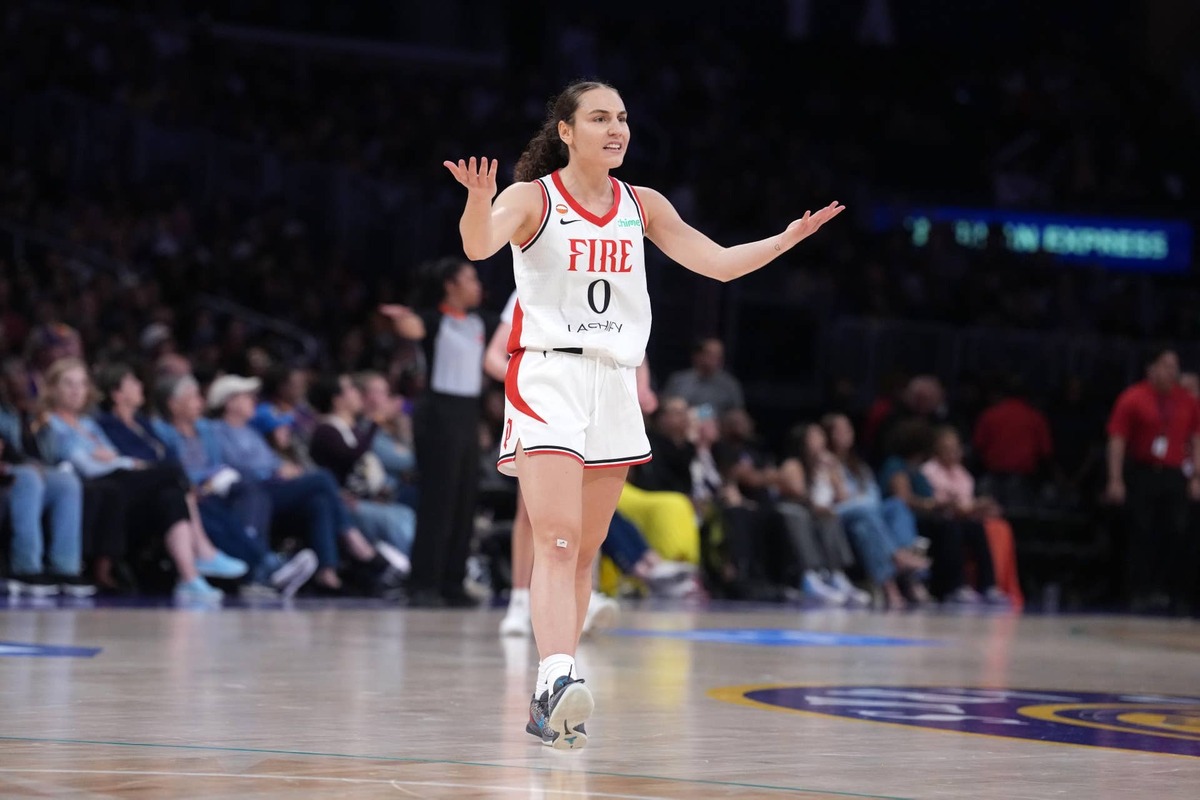  Portland Fire guard Carla Leite (0) Kirby Lee-Imagn Images