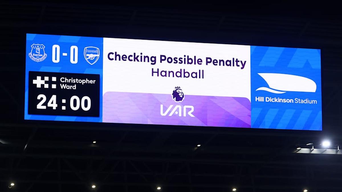  VAR has bailed out Arsenal. | Chris Brunskill/Fantasista/Getty Images 