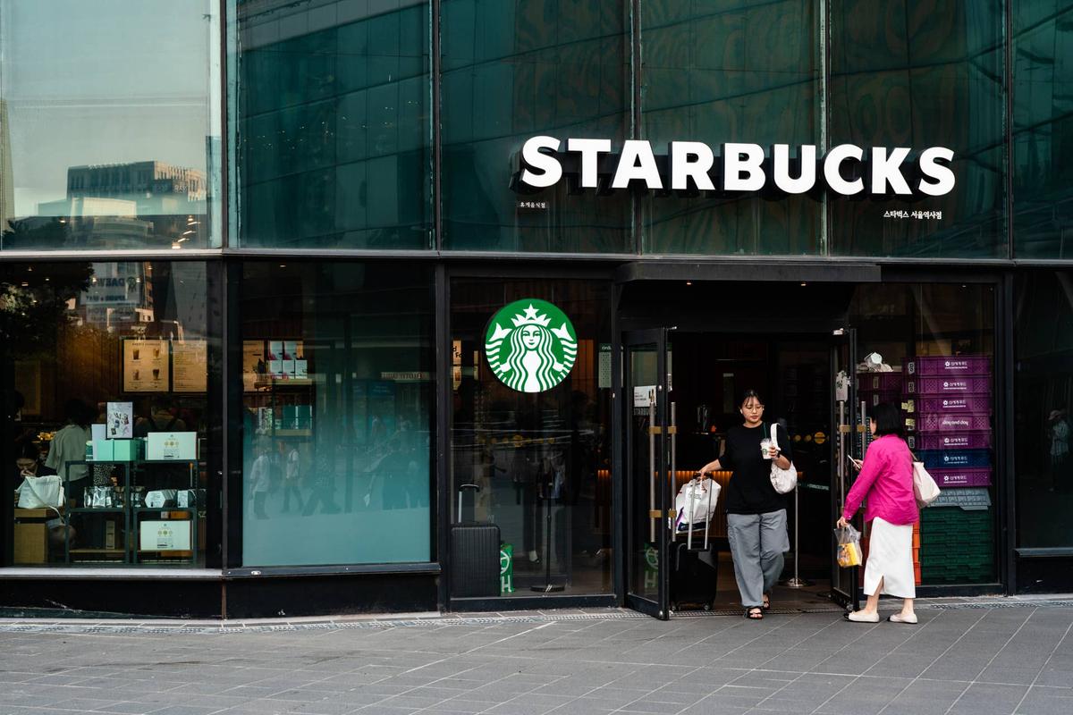  Jim Cramer tells followers in a one-line post to stop waiting and buy Starbucks stocks. 