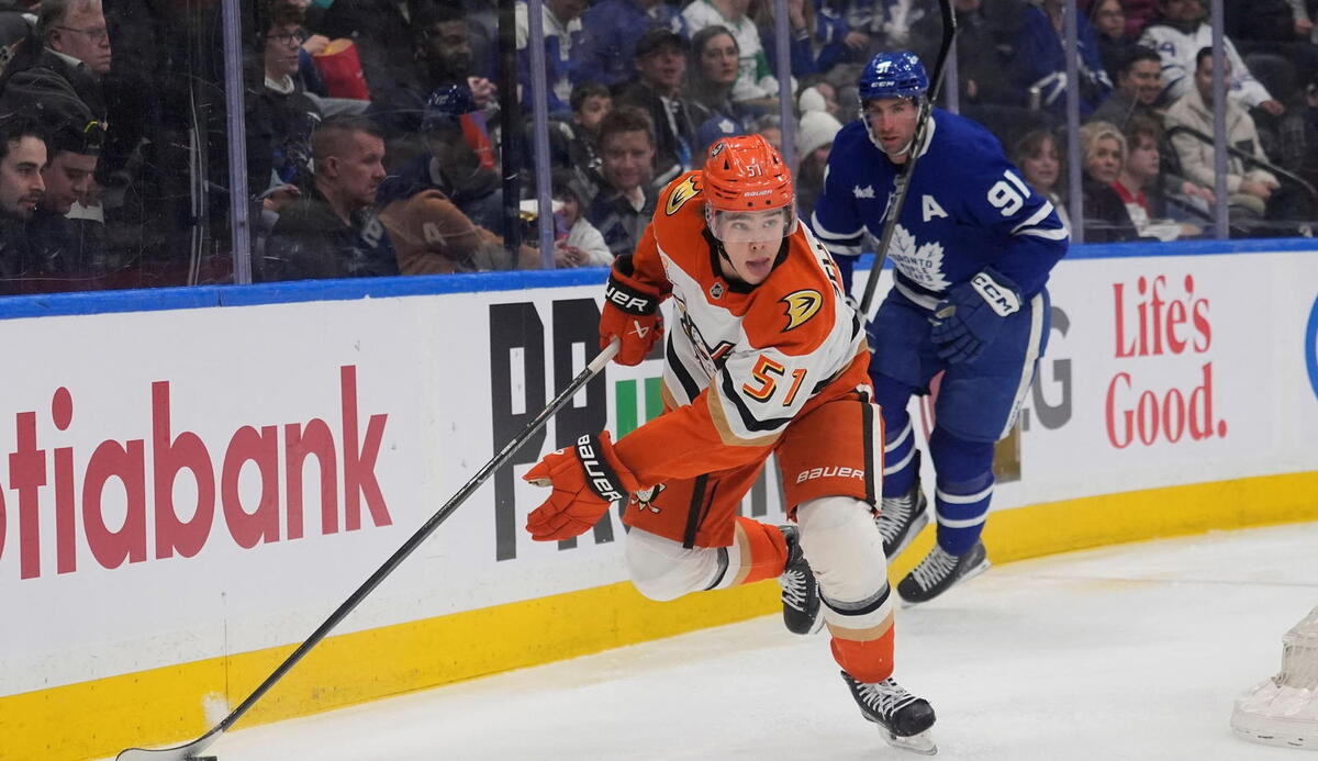  NHL Rumor Roundup: Could The Ducks Trade A Young Defenseman? Will The Leafs Trade A Goalie? 