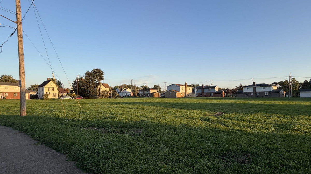 The former Washington Elementary School site at 1220 Ninth Street NE could soon become the site of a future housing development. Oct. 12, 2026
