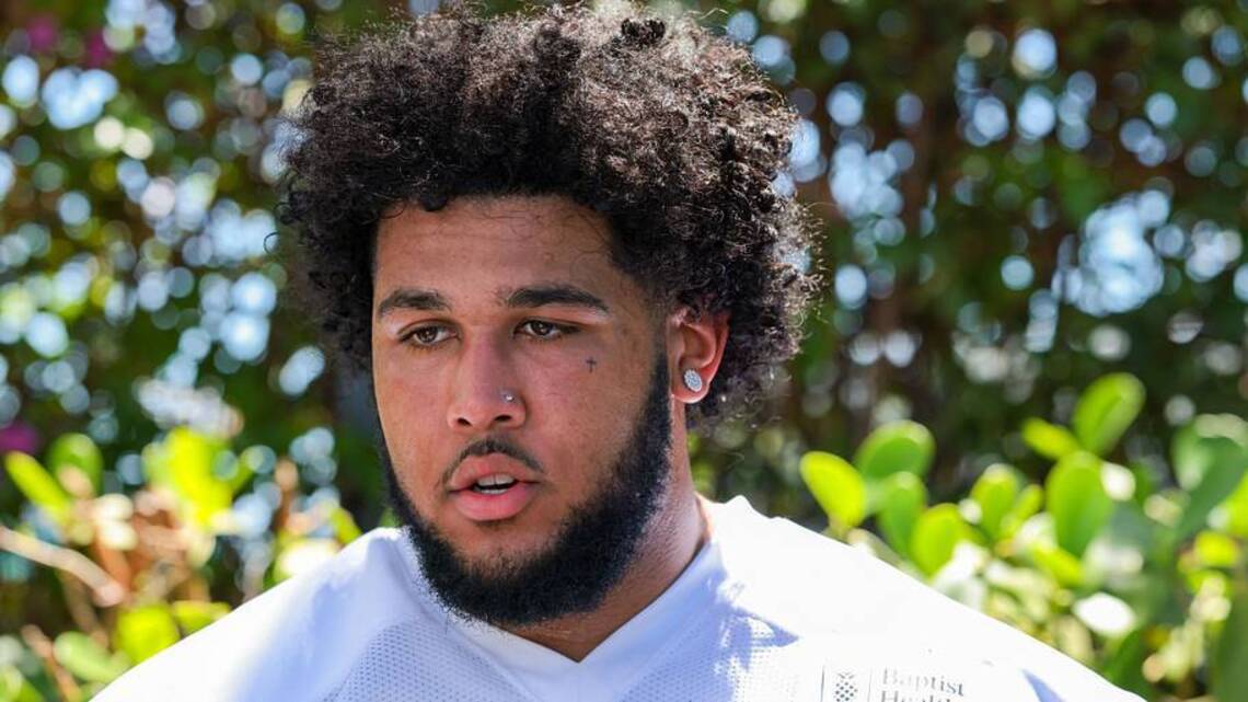 Dolphins Sunday Mailbag: Who Is the One Player Who Can't Fail in 2026?