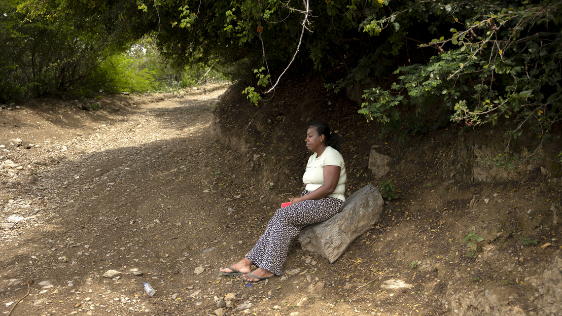 Killed by the Venezuelan quakes just hours after being deported from US