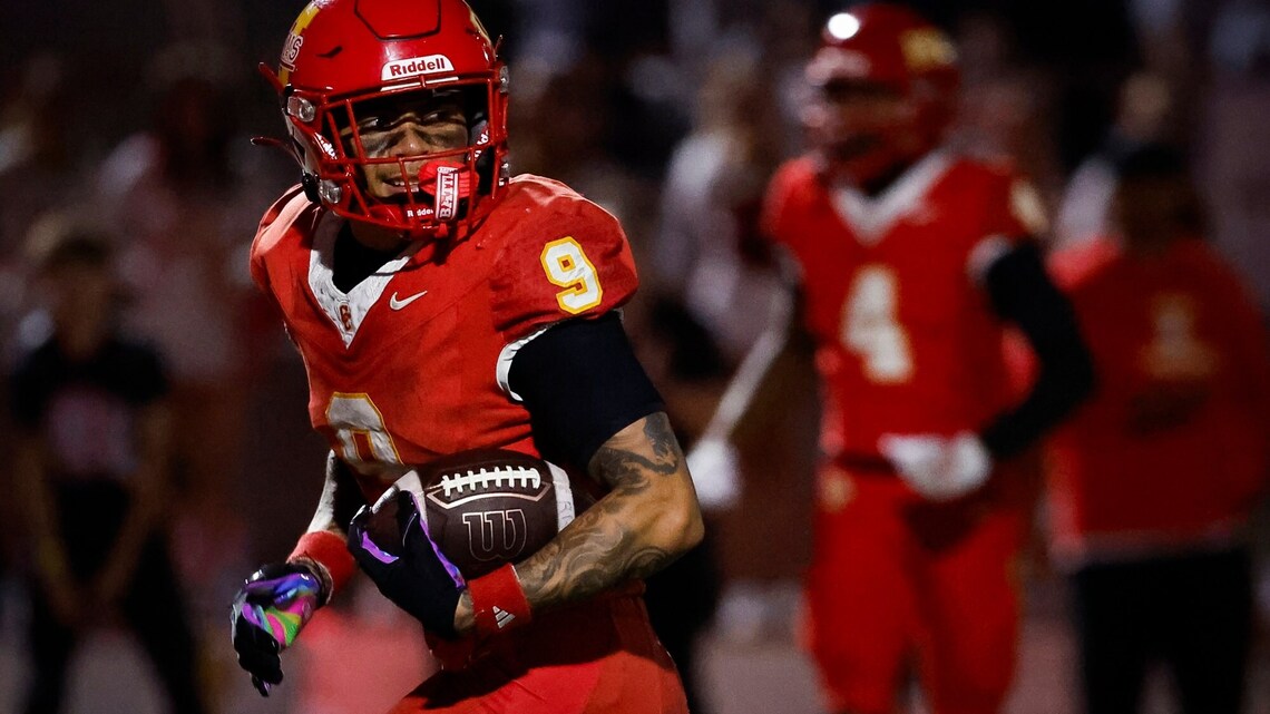 Honor Fa'alave-Johnson unleashed in regular-season finale; Cathedral Catholic tops Lincoln 