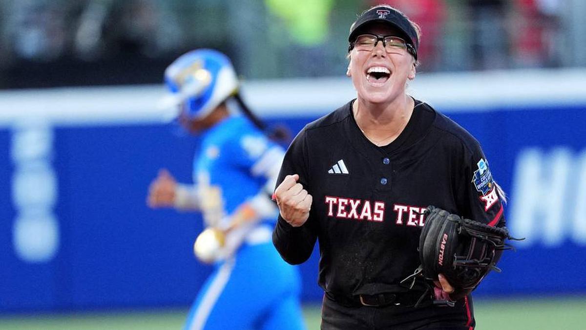  UCLA's softball team was eliminated from title contention, too. | SARAH PHIPPS/THE OKLAHOMAN / USA TODAY NETWORK via Imagn Images 