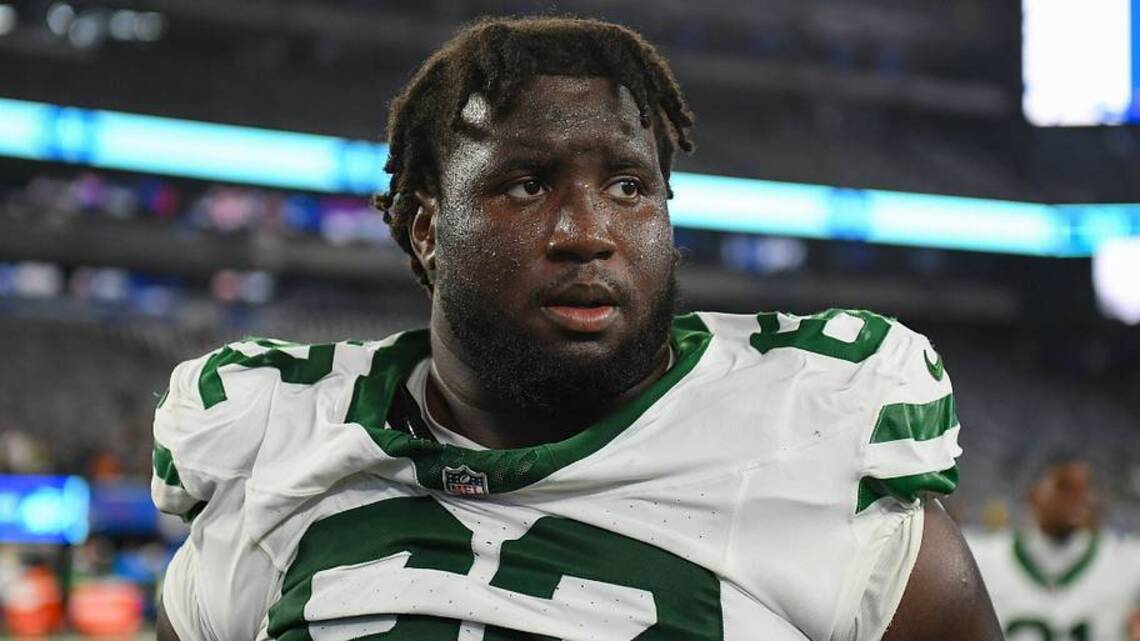 Dolphins add former Jets DL Fatorma Mulbah, ex-Patriots TE Jeremiah Franklin