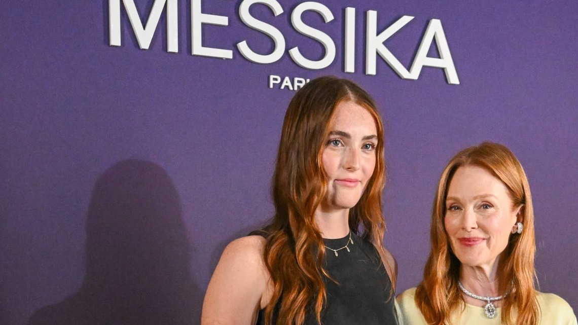 Julianne Moore's Daughter, 24, Is the Spitting Image of Her Famous Mom-With One Striking Difference 