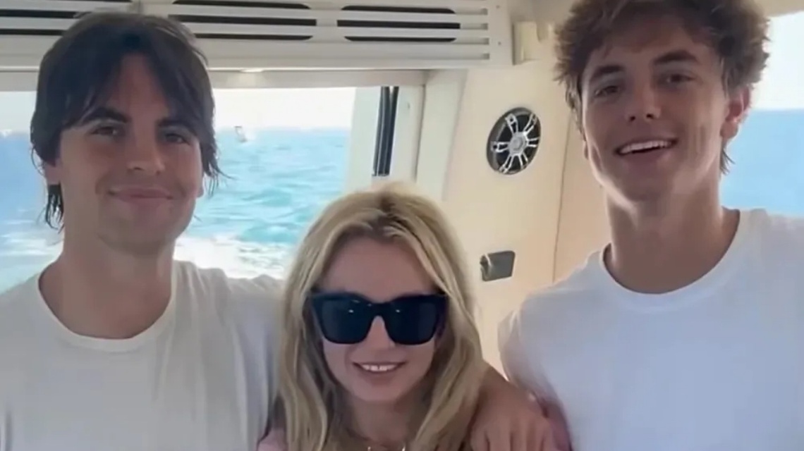 Britney Spears' Sons Reveal Mom's Reaction to Their Fashion Week Debut 