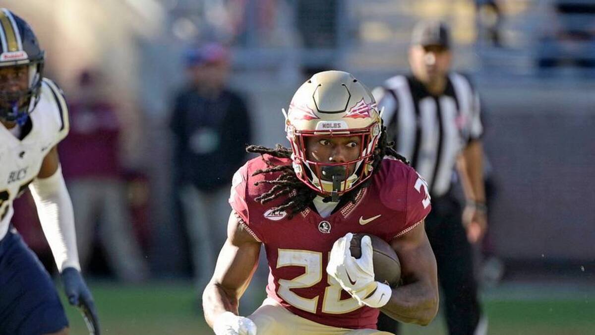  Nov 23, 2024; Tallahassee, Florida, USA; Florida State Seminoles running back Samuel Singleton Jr. (28) runs the ball against the Charleston Southern Buccaneers during the second half at Doak S. Campbell Stadium. Mandatory Credit: Melina Myers-Imagn Images | USA TODAY Sports via Reuters Connect 