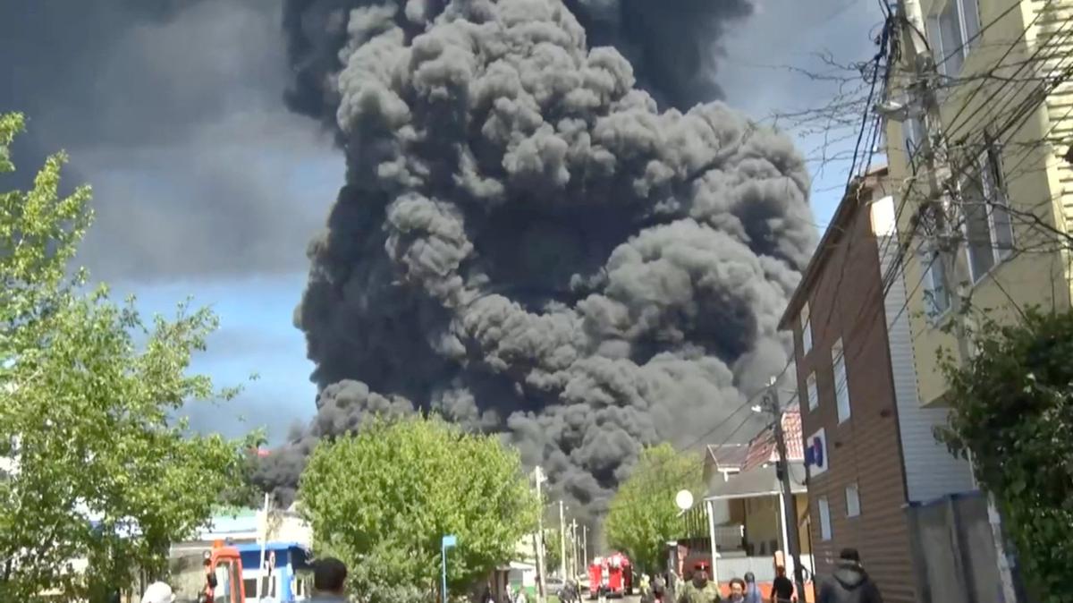 Heavy smoke rises above the area during a visit by Krasnodar region's Governor Veniamin Kondratyev, who inspects emergency services following a Ukrainian drone attack that caused a fire at an oil refinery, amid the Russia-Ukraine conflict, in Tuapse, Russia, April 28, 2026, in this still image taken from video. Governor of Krasnodar Region Veniamin Kondratyev/Handout via REUTERS/File Photo
