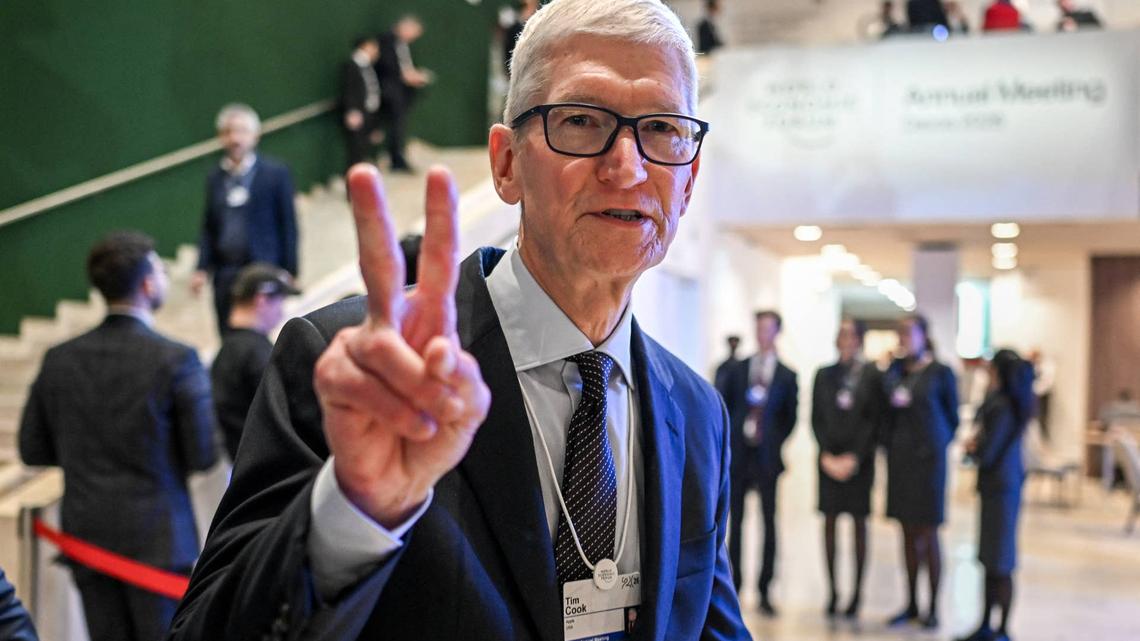 How has apple's stock performed under Tim Cook? (& prior CEOs) 