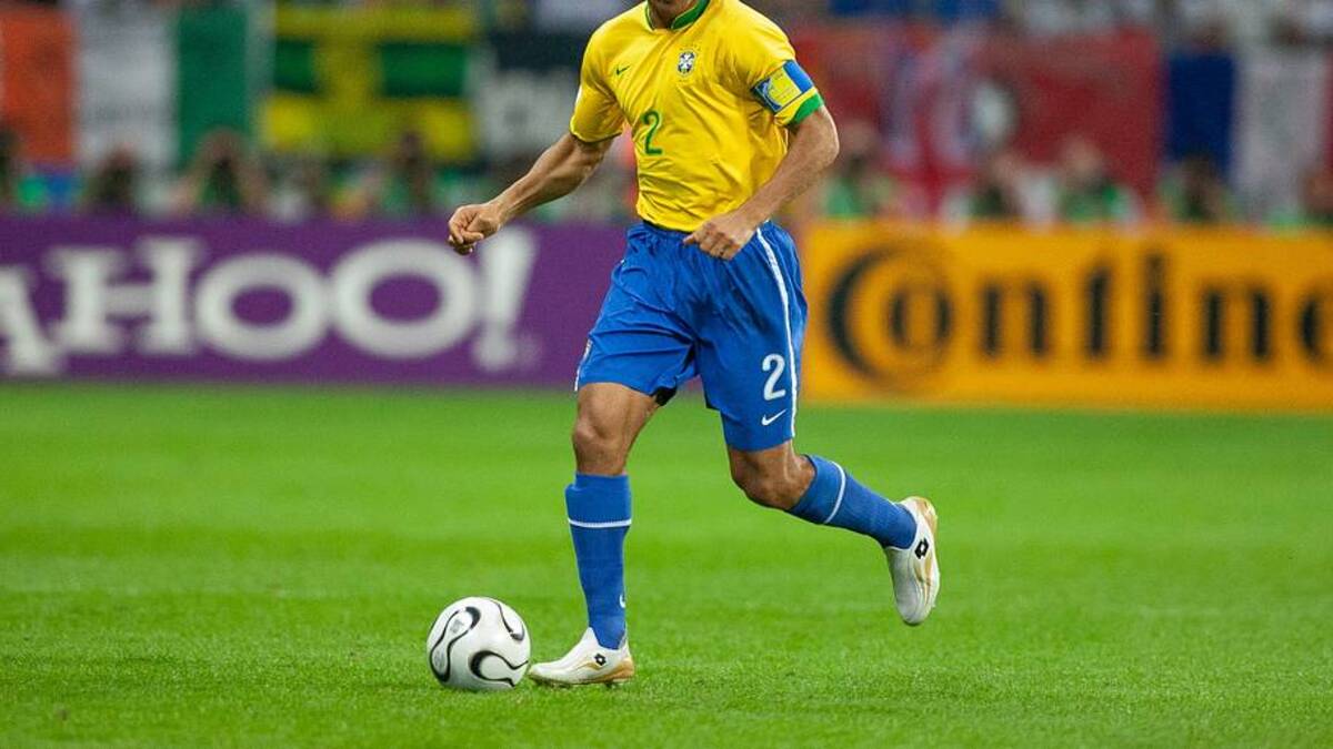  Cafu is an all-time great. | Simon Bruty/Anychance/Getty Images 