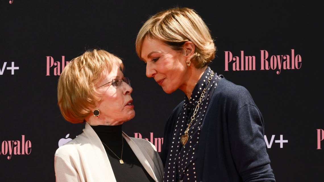 Allison Janney Reveals The Exact Text She Receives From Legend Carol Burnett 'Every Day' 