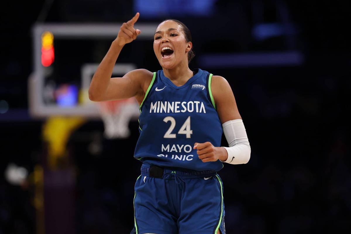  Minnesota Lynx forward Napheesa Collier (24) Kiyoshi Mio-Imagn Images